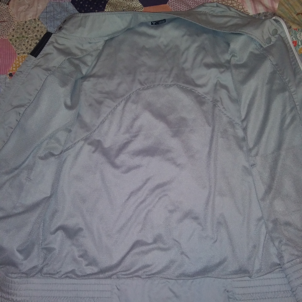 Izod Jacket - Picture 2 of 3